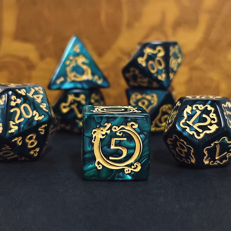 Dice Set Polyhedral - 7 Buah Dadu DND 7 Buah/Set